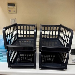 仕分けラック？４個