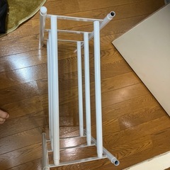 伸縮シューズラック スリム 省スペース フレーム 靴棚 46cm...