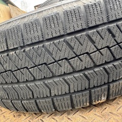 215/65r16アルミホイール　スタッドレスタイヤの画像