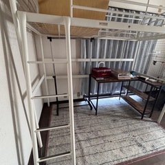 はしご付ベッドの画像