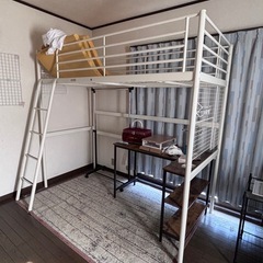 はしご付ベッド