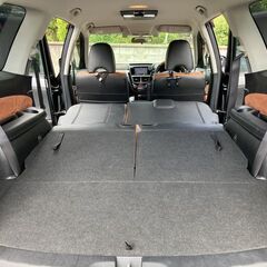 【車検2年付】【スバル エクシーガ クロスオーバー7 2.5iアイサイト 4WD】フリップダウンモニター ＢｌｕｅｔｏｏｔｈＡＵＤＩＯ 禁煙車 前左右パワーシート シートヒーター ハーフレザーオレンジスエード プッシュスタート 純正エアロ クルーズコントロール ＥＴＣ 人気のブラックの画像