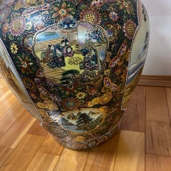 置き物　壺の画像