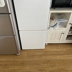 ユーイング U-ING UR-F110H-W 冷蔵庫 （110L・右開き） 2ドア スターリングホワイト 2016年製の画像