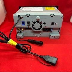 ⭐︎美品⭐︎KENWOOD 2024地図　MDV-D404BTW 新品バックカメラ付の画像