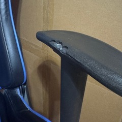 【訳あり】ゲーミングチェア(6/22処分)の画像