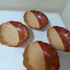 未使用　京都たち吉　葉の形をしたおしゃれでセンスの良い器
