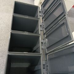0円★破棄期限近づき・大幅値下げ★【ゴミ箱4個セット・ゴミ袋隠せる】ごみ箱 ダストボックス 分別 ペダル式 蓋付き おしゃれ スリム 幅28cm 高さ58cm モノトーン 室内用 東五反田 無料 無償 ただ タダの画像