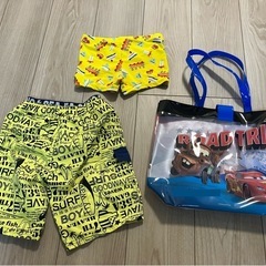 水着　プールバックの画像