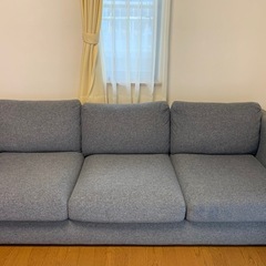 IKEA   3人掛けソファ