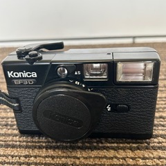 Ⓜ️商品 【土日対応】ジャンク品　Canonキャノン/Konicaコニカ株式会社 フィルムカメラ　2台セット　現状渡しの画像