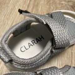 CLARAHベビーサンダル
の画像