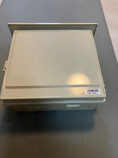 仮設分電盤 30AT ３回路 WB12-AJ使用 ウォルボックス・アース付きコンセント 新品 漏電ブレーカー 中古 電線 IV2ｍｍ 新品使用　 仮設分電盤 30AT 3回路 WB12-AJ使用 ウォルボックス・アース付き