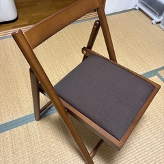 ニトリ　折りたたみイスの画像