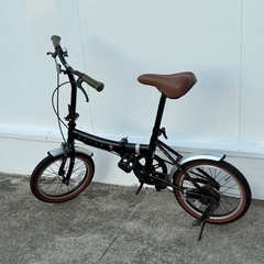 折りたたみ自転車の画像