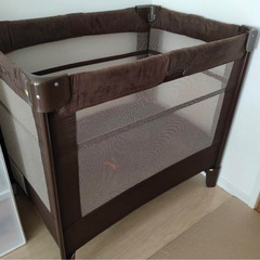 美品 アップリカ　ココネルエアープラス