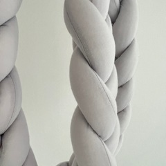 ベッドガードクッションの画像