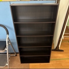 本棚を安く売ります。