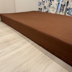 【0円】脚付マットレス　セミダブルの画像