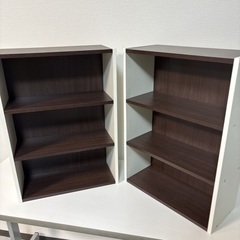 🟢 美品！ 文庫本 本棚 2個セット 高さ55㎝ 幅40㎝ 奥行き17.5㎝の画像