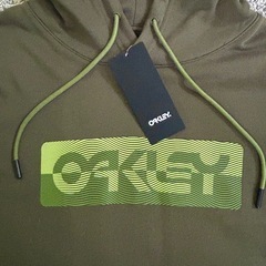 新品タグ付 OAKLEY オークリー パーカー 今季商品Dual...
