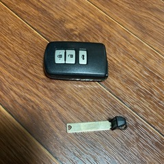 トヨタ　クラウン　純正　スマートキーの画像
