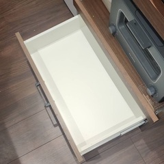 【5/26までにお渡し】木製食器棚の画像