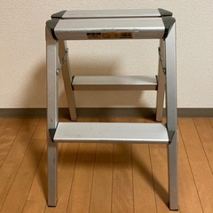 脚立　