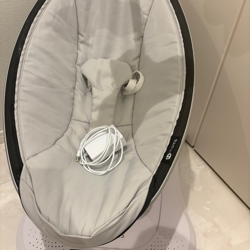 5月限定出品‼︎４moms電動バウンサーmamaRoo４