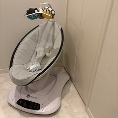 ４moms電動バウンサーmamaRoo４