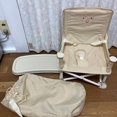 ベビーチェア テーブルチェア キッズチェア 子供 赤ちゃん お食事椅子 撮影 折り畳み携帯式 軽量 赤ちゃん 幼児用 滑り止め  収納袋付き の画像