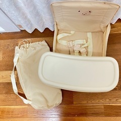 ベビーチェア テーブルチェア キッズチェア 子供 赤ちゃん お食事椅子 撮影 折り畳み携帯式 軽量 赤ちゃん 幼児用 滑り止め  収納袋付き の画像