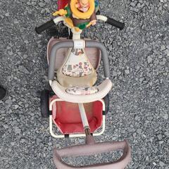 プーさん　ポップアップカーゴ　三輪車　　手押しの画像