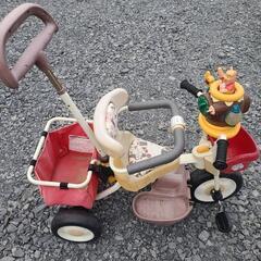 プーさん　ポップアップカーゴ　三輪車　　手押しの画像