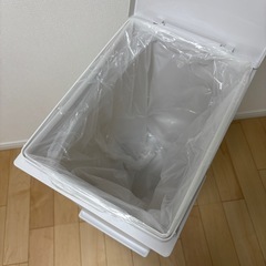◉２段ゴミ箱　の画像