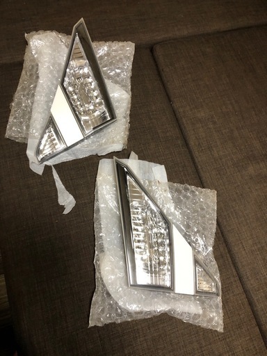 ヴェルファイア20系後期テールランプ新品