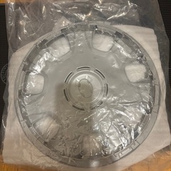 未使用　４枚200系 ハイエース　 純正 ホイールキャップ カバー の画像