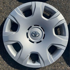 未使用　４枚200系 ハイエース　 純正 ホイールキャップ カバー の画像