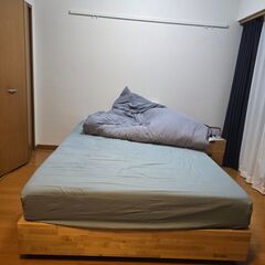  IKEA MANDAL Bed マンダール　ダブルベッドの画像
