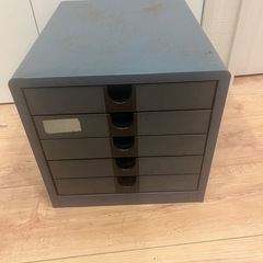 書類の引き出しの画像