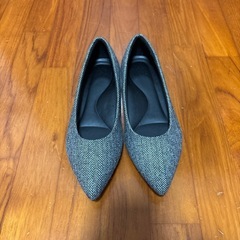 新品　未使用　パンプス　２４センチの画像