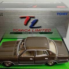 トミカリミテッド日産セドリック2800SGL新品