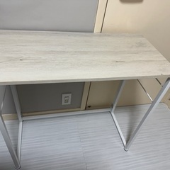 ニトリ　折りたたみデスク　机　白　の画像