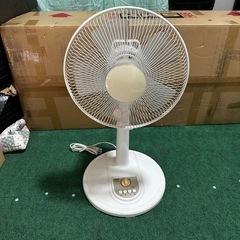 受け渡し者決定　YAMAZEN serio FY-J30 W リビング扇風機 ホワイト 扇風機