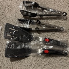 4点セット シリコンスパチュラ＆キッチントング 耐熱 シリコン 調理トングの画像