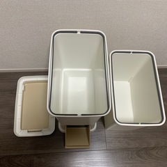 🌟サンコープラスチックの2段式分別ごみ箱（ホワイト×ベージュ）お譲りします【未使用・定価3,300円】🌟の画像