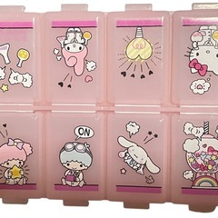 サンリオ ピルケース 8コンパートメントの画像