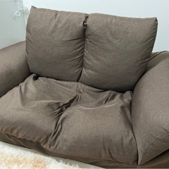 【2人掛けのソファ】目立った使用感なし