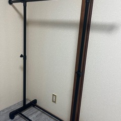 ハンガーラック