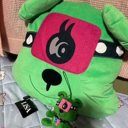 LiSA グッズ メガくまセット (🥺) 穂積のおもちゃ《ぬいぐるみ